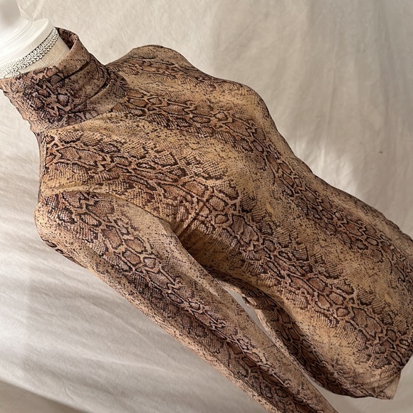 See through snake skin long sleeve top - Picture 1 of 7